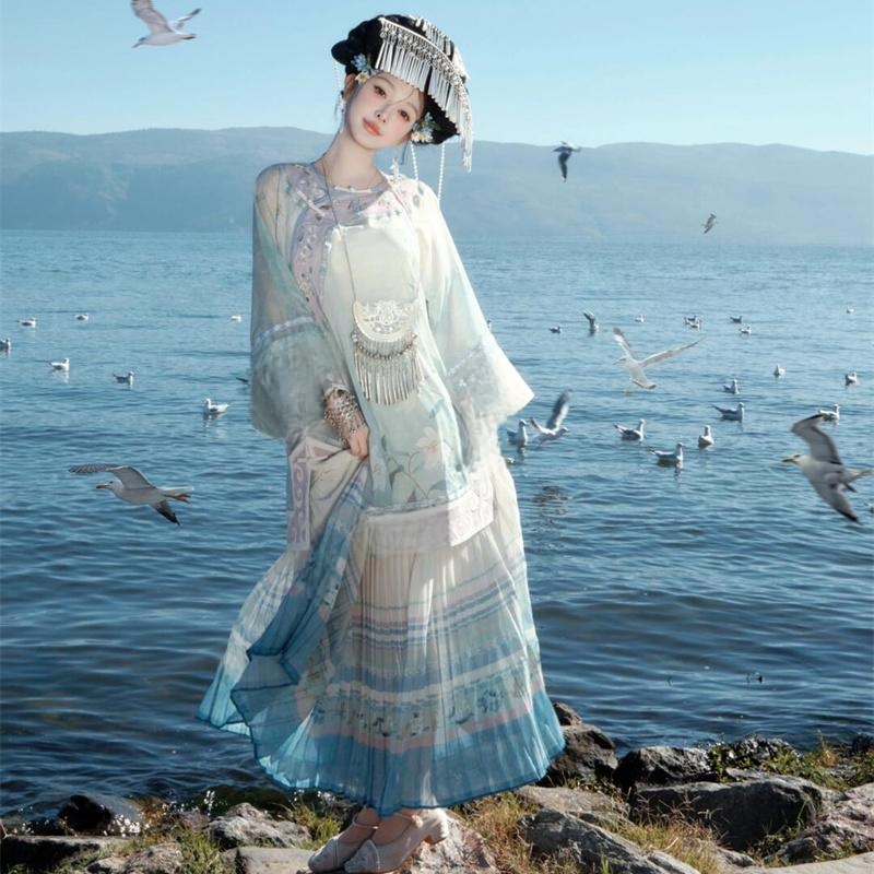 ブルーの少数民族女性服 伝統衣装 写真スタジオ 旅行撮影 女 - Ethnic Fashion Studio のレビューと価格