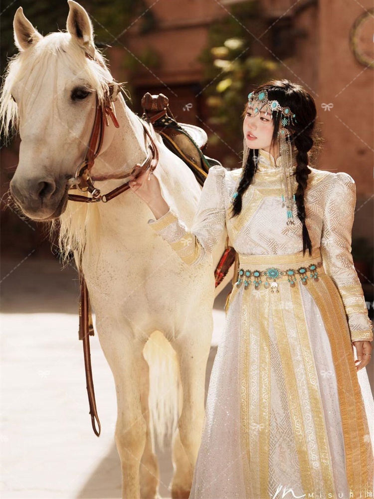 モンゴル民族テーマ写真撮影衣装ハイエンドモンゴルローブアート - Ethnic Fashion Studio のレビューと価格