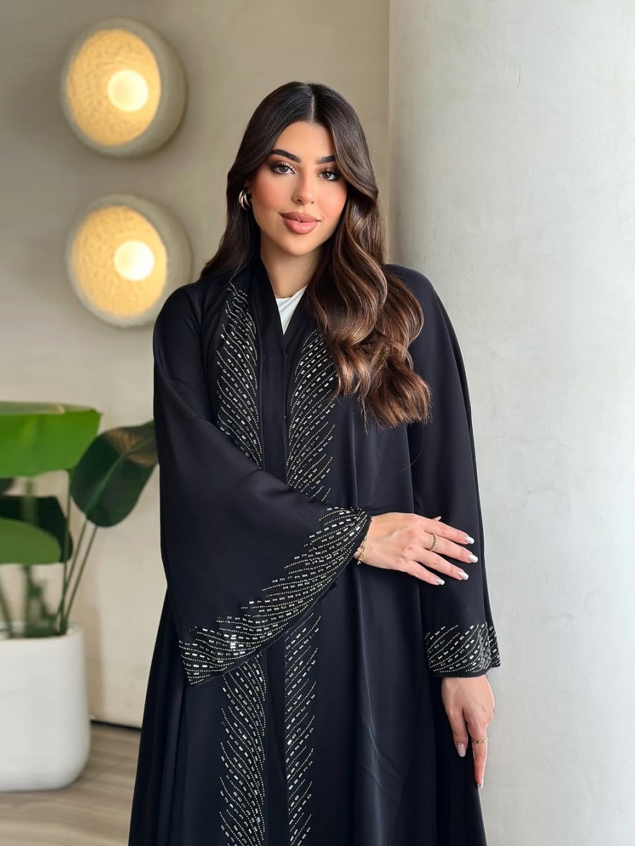 ムスリム女性用ドバイアバヤ、ラグジュアリーホットフィックスラ - Abaya Modest Wear のレビューと価格
