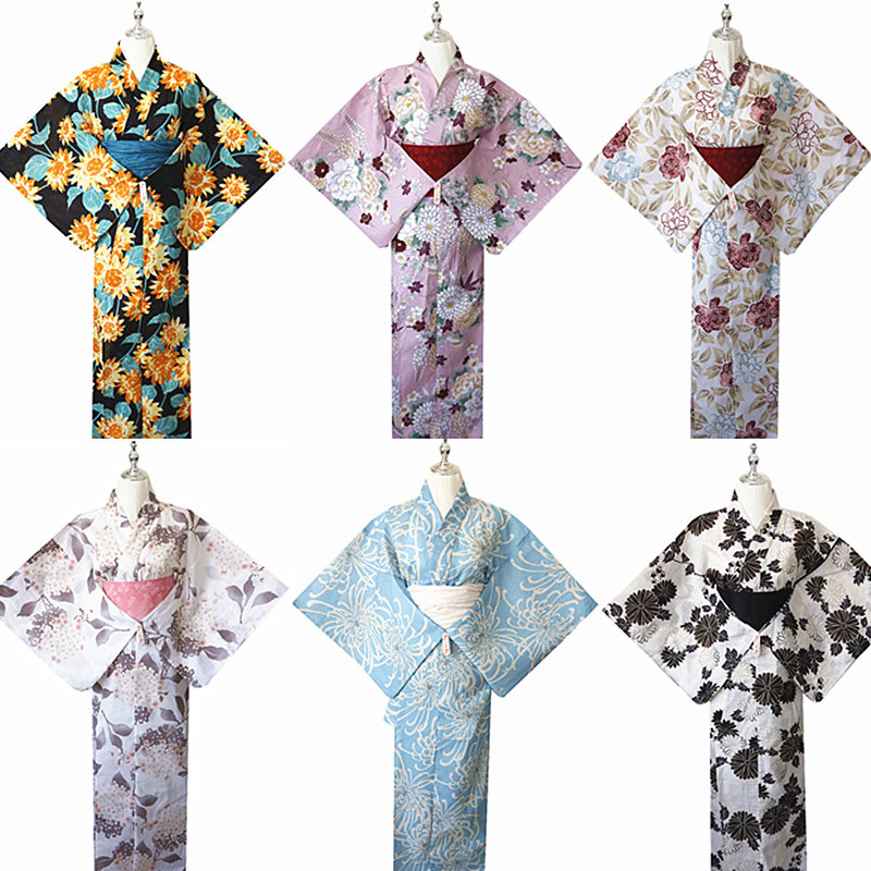 新しい伝統的なスタイルの着物バスローブマルチスタイル写真撮影 - Ethnic Fashion Wear のレビューと価格